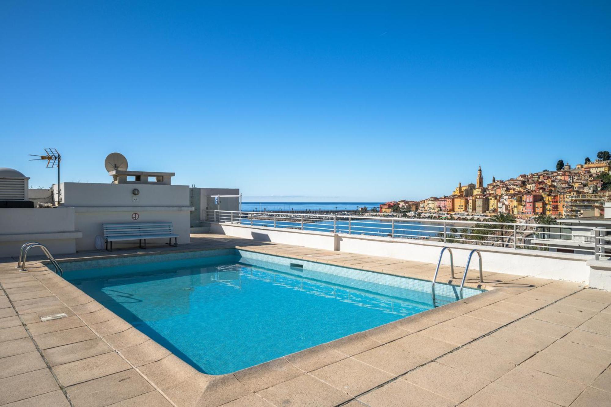Le Rocamare - Piscine Toit Terrasse - Parking Prive - Terrasse Apartman Menton Kültér fotó